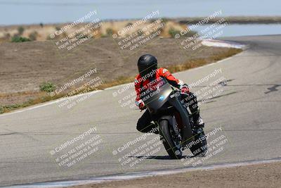 media/May-22-2023-Fastrack Riders (Mon) [[ae7626d9d8]]/Level 2/1230pm (Outside Grapevine)/